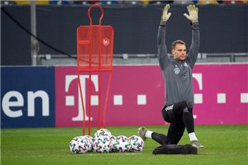 Manuel Neuer bestreitet heute im vorletzten EM-Qualifikationsspiel gegen Weißrussland sein 92. Länderspiel. 