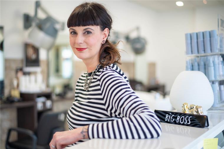 Endspurt bei der Abstimmung zur "Miss Handwerk" Manuela Pickruhn will "Miss Handwerk" werden. Das Online-Voting geht noch bis zum 6. März.