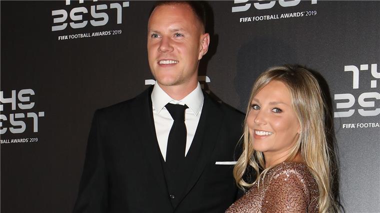 Marc-André ter Stegen und Ehefrau Daniela trennen sich Marc-André ter Stegen und seine Ehefrau Frau Daniela haben sich getrennt.