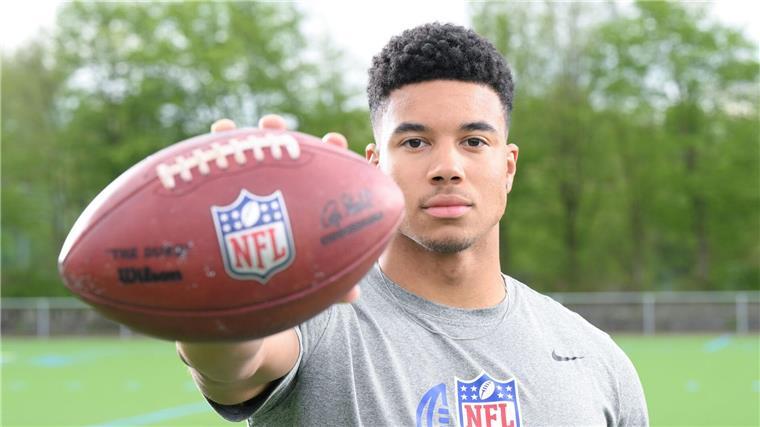 NFL in Berlin: Atlanta Falcons gegen Indianapolis Colts Marcel Dabo wurde 2022 von den Colts verpflichtet.