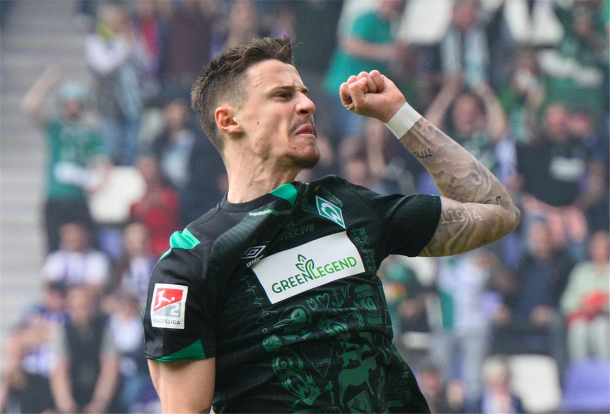 Marco Friedl zum Kapitän bei Werder Bremen ernannt Marco Friedl jubelt
