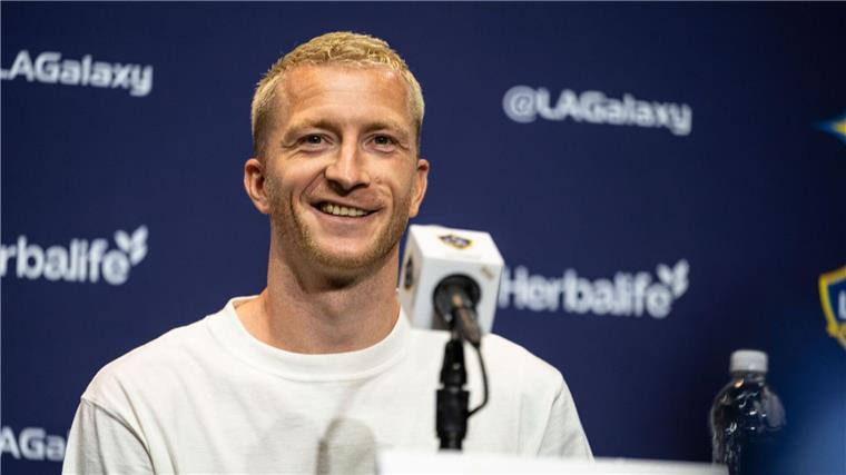 Vor Wechsel in die USA: Reus holte sich bei Klinsmann Rat Marco Reus spielt erstmals in seiner Karriere als Fußballer für einen Club im Ausland.