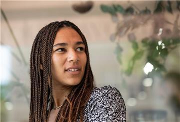 Marie Mouroum hat sich Verletzungen zugezogen.