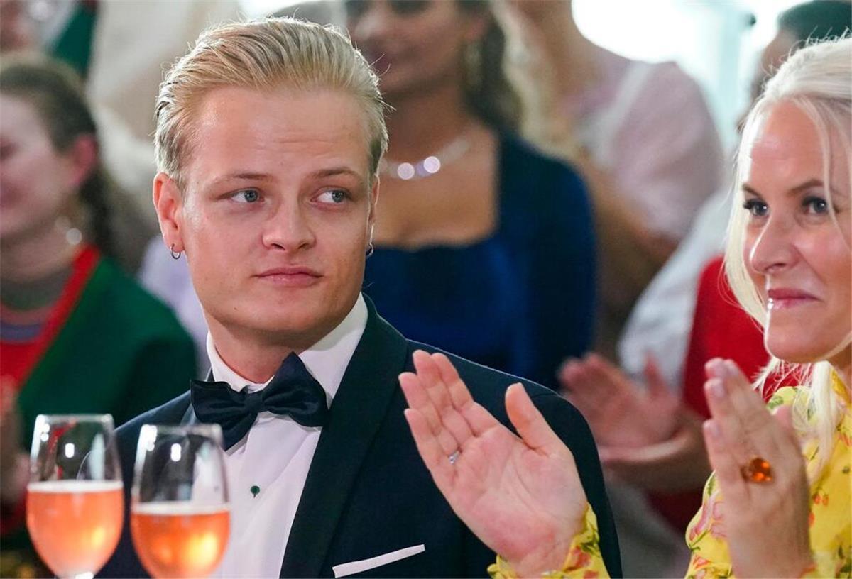 Mette-Marits Sohn Marius eine Woche lang in U-Haft Marius Borg Høiby wurde am Montag zum dritten Mal innerhalb von vier Monaten festgenommen. (Archivbild)