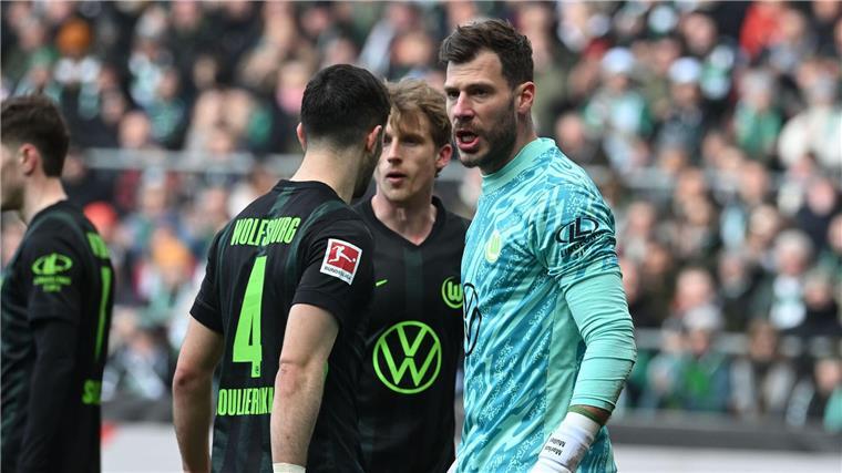 Marius Müller rettete dem VfL Wolfsburg mit seinen Paraden den Sieg.