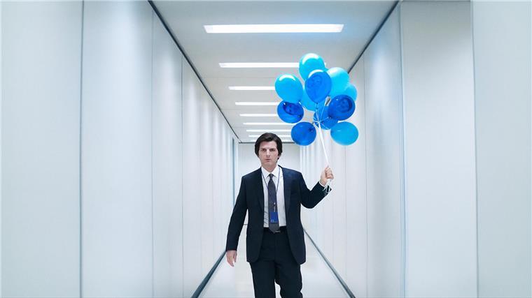 Streamingtipps: Neues von den „Discounter“-Machern Mark (Adam Scott) ist der bedauernswerte Held in der Serie „Severance“.