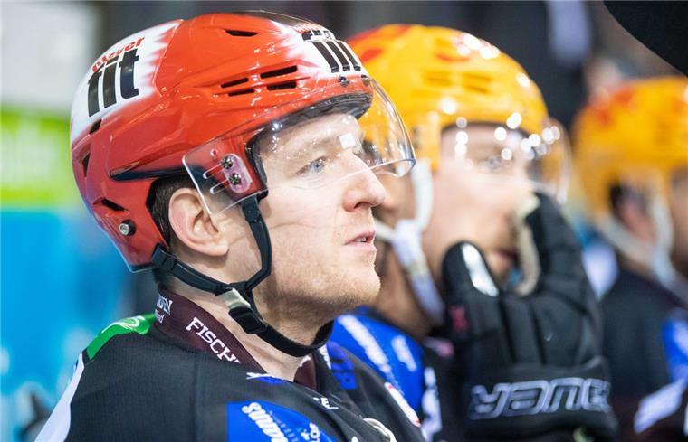 Pinguins-Stürmer Zengerle ist der beste Passgeber der gesamten DEL Mark Zengerle ist mit 52 Scorerpunkten der beste Angreifer der Fischtown Pinguins.