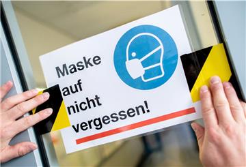 Maske allein reicht derzeit in Lemwerder nicht. Eine komplette Schulklasse ist unter Quarantäne gestellt worden.