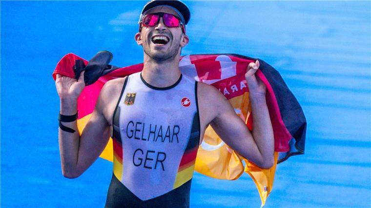 „Bronze gewonnen“: Emotionaler Schulz happy über Platz drei Max Gelhaar hat Silber im Triathlon gewonnen.