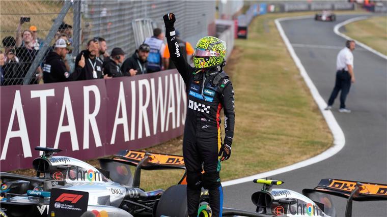 Tränen im Cockpit: Hülkenberg holt erstes Formel-1-Podium McLaren-Pilot Lando Norris holte sich den Heimsieg.