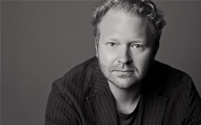 Was steckt hinter den Verschwörungstheorien? Medienwissenschaftler John David Seidler spricht über die Wahrheit und Verschwörungstheorien. Foto pr