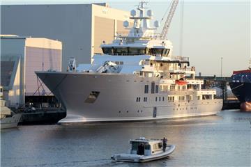 Megayacht "Ulysses" im Fischereihafen von Bremerhaven. Foto Eckardt