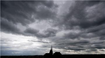 Untersuchung: Keine Belege für rituelle Gewalt in Bistümern Mehrere Bistümer haben eine Untersuchung zu ritueller Gewalt durch Netzwerke in der katholischen Kirche vorgestellt. (Archivbild)