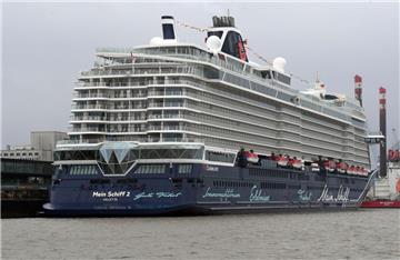 "Mein Schiff 2" ist am Dienstag (29. Januar) und am Sonntag noch einmal in der Seestadt zu bewundern.