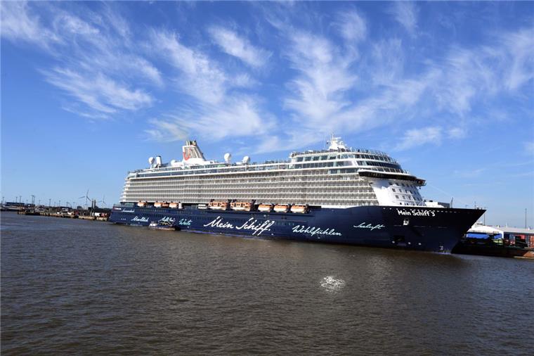 Drei Schiffe kommen am Pfingstwochenende nach Bremerhaven "Mein Schiff 3" liegt am Montag wieder in Bremerhaven.
