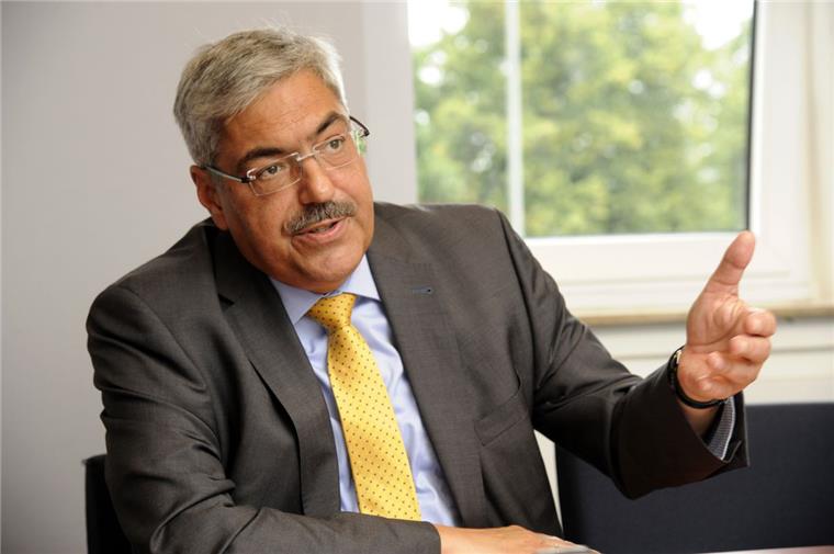 Melf Grantz  will für weitere sechs Jahre Oberbürgermeister der Stadt Bremerhaven bleiben.