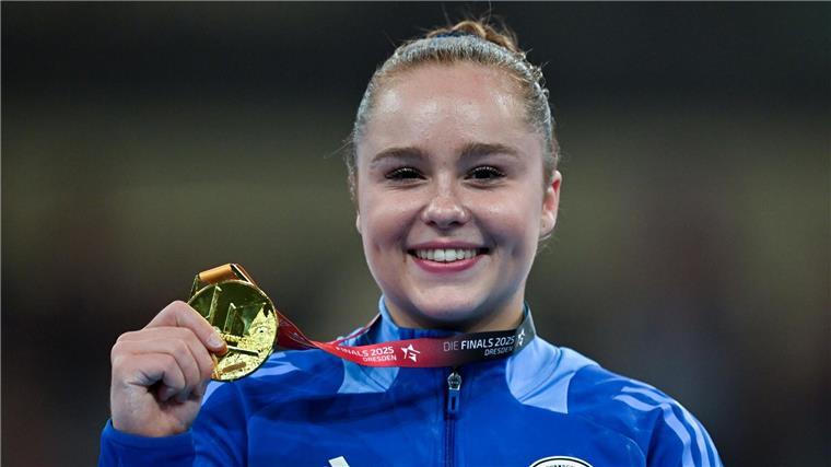Frei im Kopf: Das glanzvolle Comeback von Turnerin Jauch Meolie Jauch präsentiert stolz ihre Goldmedaille.
