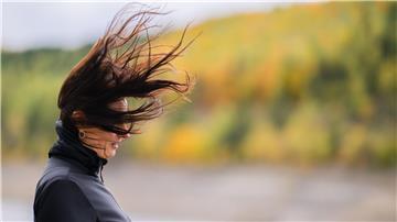 Meteorologen rechnen infolge des Sturmtiefs mit Windgeschwindigkeiten von bis zu 130 Kilometer pro Stunde - es besteht Unwettergefahr. 