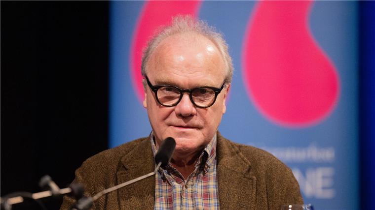 Michael Köhlmeiers Bestseller „Das Philosophenschiff“ Michael Köhlmeiers Roman „Das Philosophenschiff“ ist beklemmend aktuell.