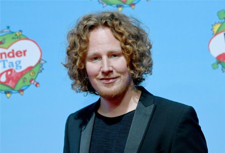 Michael Schulte: Werden seine Kinder gemobbt? Michael Schulte malt sich in seinem neuen Song aus, wie seine Kinder ihn mal in Erinnerung behalten werden.