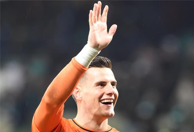 Kein Torwarttausch bei Werder Bremen: Zetterer ist wieder fit Michael Zetterer darf sich freuen: Er kann spielen.