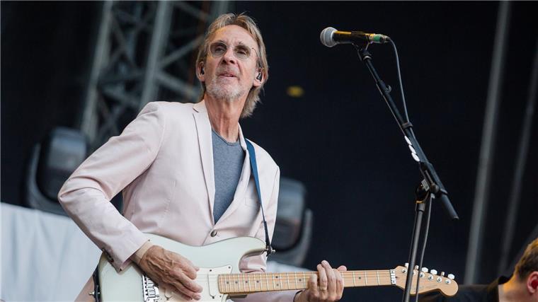 Mike + The Mechanics feiern 40. Jubiläum mit Platte und Tour MIke Rutherford spielt mit seiner Band Mike + The Mechanics im April und Mai viele Konzerte in Deutschland. (Archivbild)