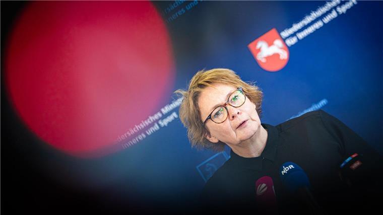 Ministerin will zehn Milliarden Euro für Bevölkerungsschutz Ministerin Behrens spricht von multiplen Bedrohungen. (Archivbild)