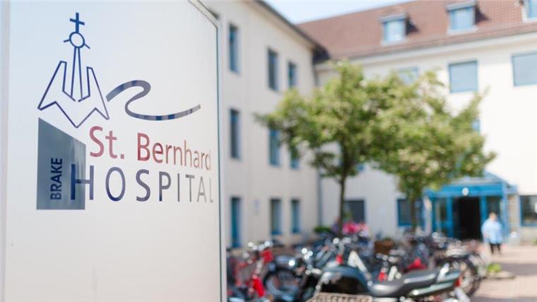 CDU Nordenham alarmiert: Werden fürs Braker Hospital Steuergelder verschwendet? Ansicht des St.-Bernhrd-Hospitals in Brake