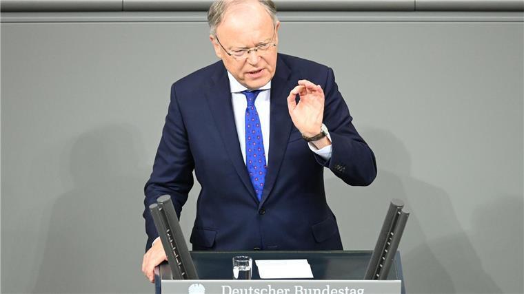 Mit aktiver Industriepolitik will Ministerpräsident Stephan Weil  Deutschland aus der Krise führen.(Archivbild)
