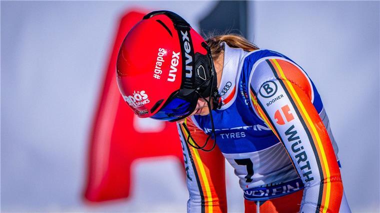Mit den Kräften am Ende: Im Slalom wurde die angeschlagene Lena Dürr Achte.
