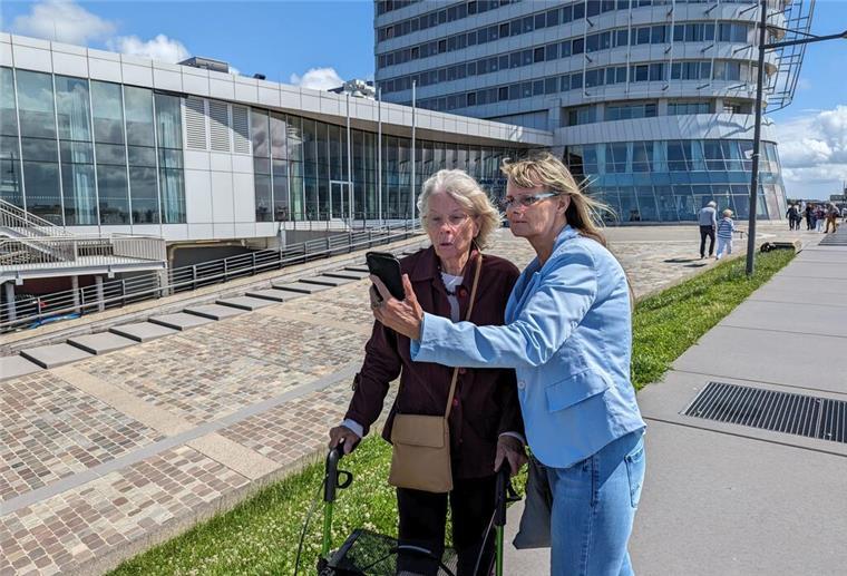 Rolli-Tour nimmt Bremerhaven-Besucher mit auf digitale Entdeckungsreise Mit der neuen Rolli-Tour für Mobilitätseingeschränkte geht es digital durch die Havenwelten und die Innenstadt
