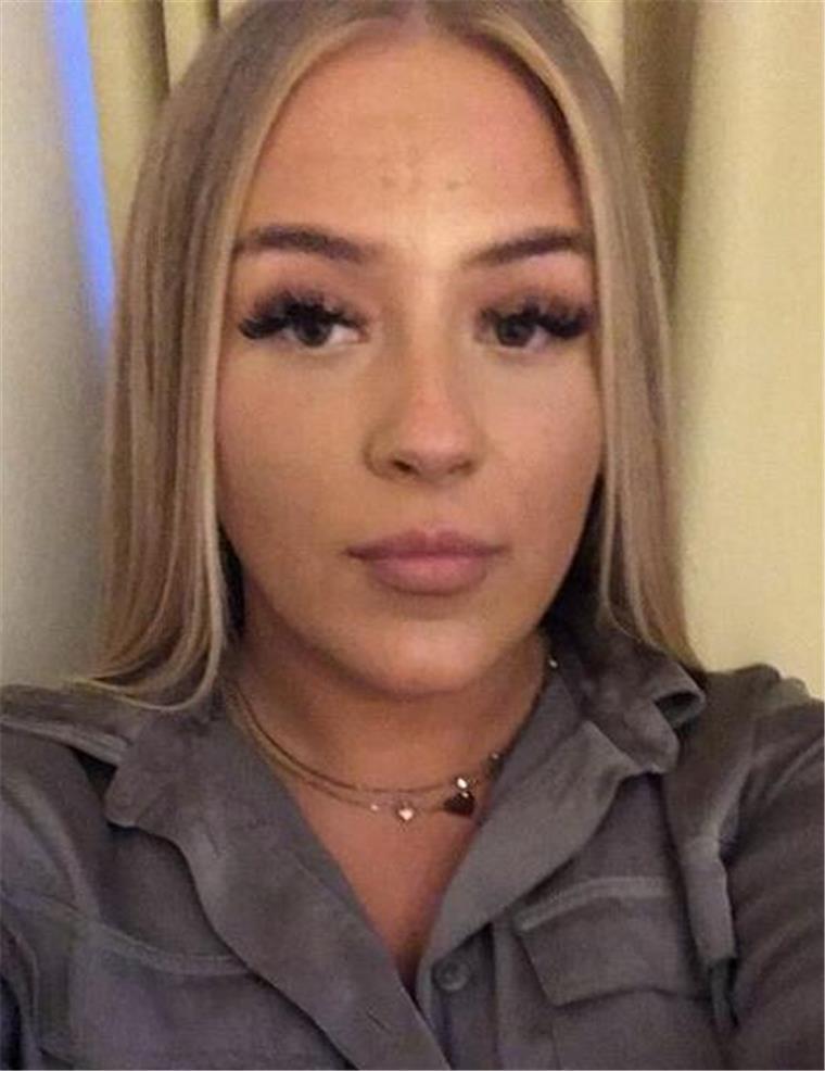 Geldwäsche im fünfstelligen Bereich: Polizei fahndet nach Täterin Mit diesem Foto fahndet die Polizei nach der Geldwäscherin.