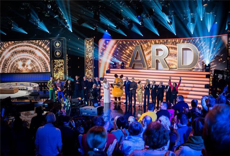 Loriot und Rudi Carrell auch 2025 im ARD-Publikum geschätzt Mit einer Jubiläumsshow feierte die ARD ihren 75. Geburtstag. (Archivbild)