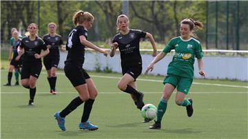 TSV Abbehausen gegen SV Eintracht Oldenburg Frauenfußball-Bezirksliga