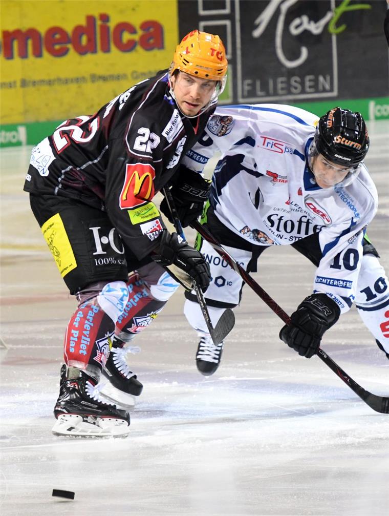 Vor dem Spiel gegen die Panther: Spieler-Roulette bei den Pinguins Mit mannschaftlicher Geschlossenheit wollen die Fischtown Pinguins den Ausfall von Chad Nehring kompensieren.