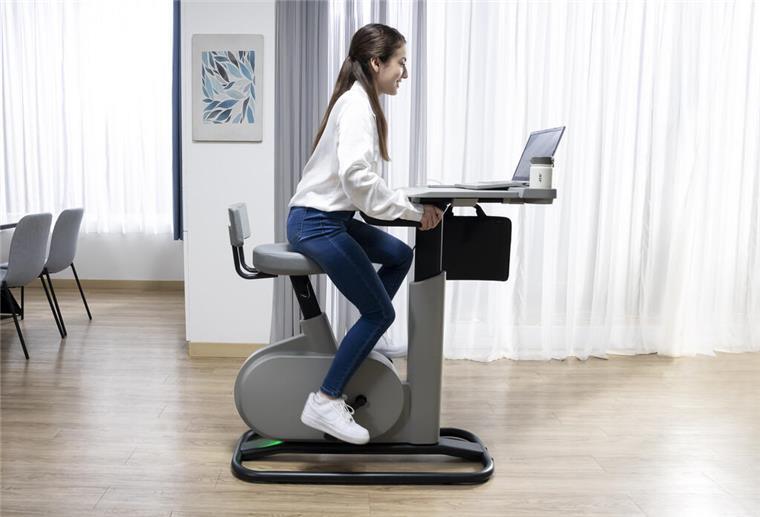 Strampeln für Strom: Acer baut Fahrradschreibtisch mit USB-Ports E-Kinekt von Acer