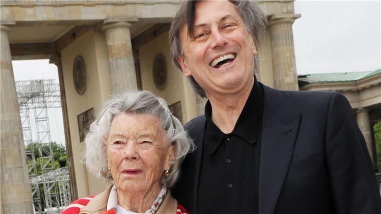 Mit TV-Produzent Michael Smeaton war Rosamunde Pilcher bis zu ihrem Tod befreundet.