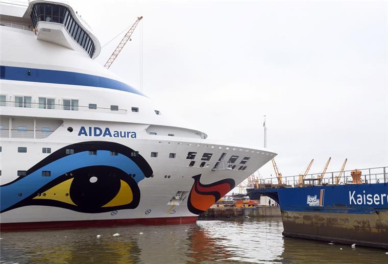 Mehr Personal für die Bremerhavener Lloyd Werft Mit zwei Aida-Schiffen hat sich die Auftragslage auf der Lloyd Werft verbessert. Aber es ist laut Betriebsrat noch nicht genug Arbeit vorhanden.