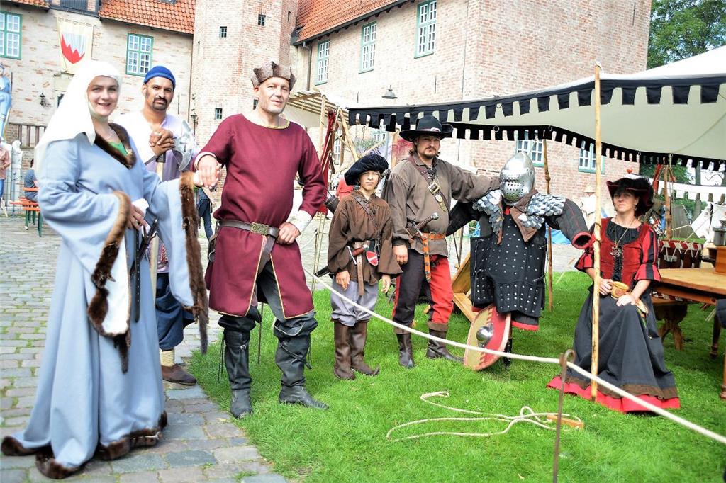 Mittelalterliches Burgfest in Bad Bederkesa.