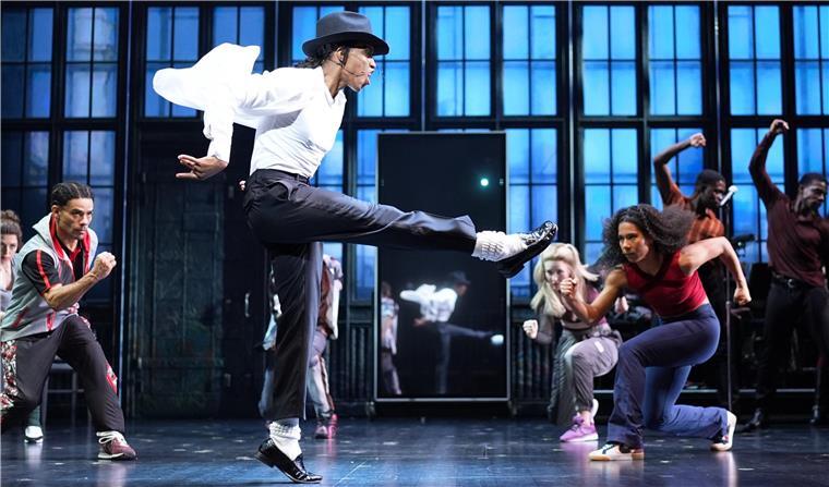 Michael-Jackson-Musical setzt auf spektakuläre Inszenierung und wenig Tiefgang