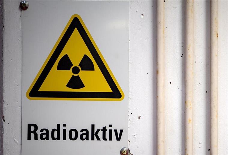 Entsteht bald ein Atommüll-Endlager an der Grenze zu Niedersachsen? Mögliche Atommüll-Endlager in den Niederlanden sorgen für Unmut in Niedersachsen. Bürgermeister und Minister fordern bessere Information.