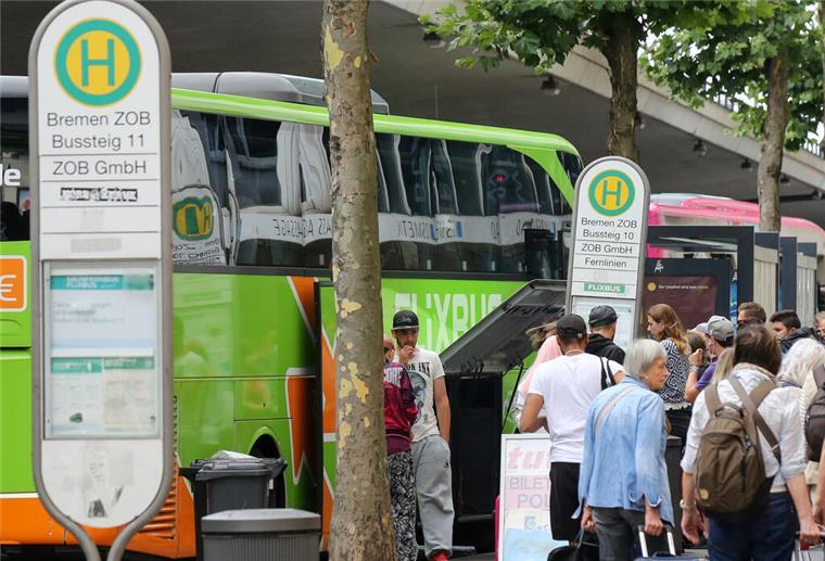 Eröffnung des neuen Bremer Busbahnhofs verzögert sich Fernbusse halten vor dem Bremer Hauptbahnhof