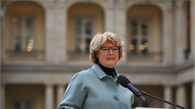 Deutscher Kulturpolitikpreis geht an Monika Grütters Monika Grütters war von 2013 bis 2021 Kulturstaatsministerin. (Archivbild)