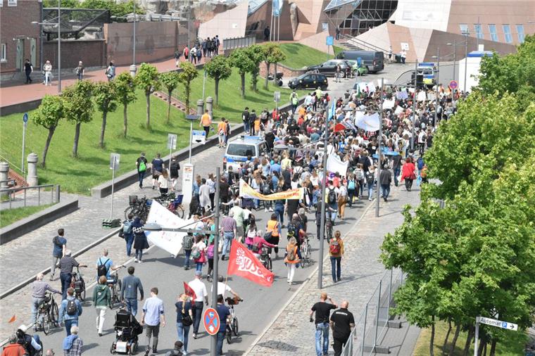 "Fridays for Future": Schüler gehen in Bremerhaven wieder auf die Straße Morgen gehen Schüler in Bremerhaven auf die Straße.