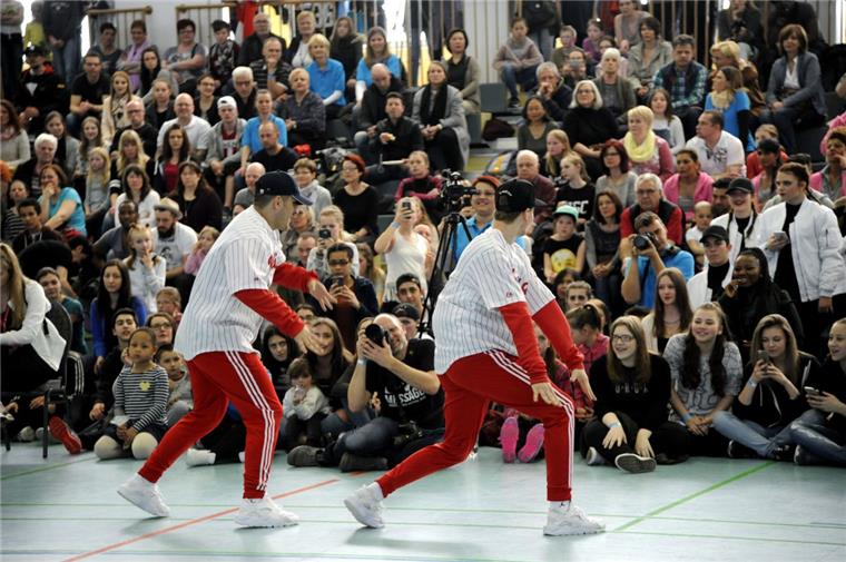 Moritz Beer und Feriz Sula (links) in der Kolbhalle.