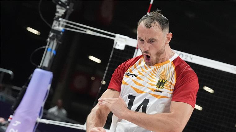 Olympia-Krimi macht Volleyballern Mut: „Vieles möglich“ Moritz Karlitzek und seine Volleyball-Kollegen brauchen gegen Argentinien einen besseren Start.