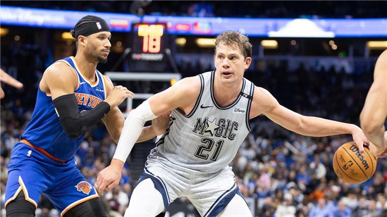 Bericht: Weltmeister Moritz Wagner bleibt in Orlando Moritz Wagner (r) soll in Orlando bleiben.