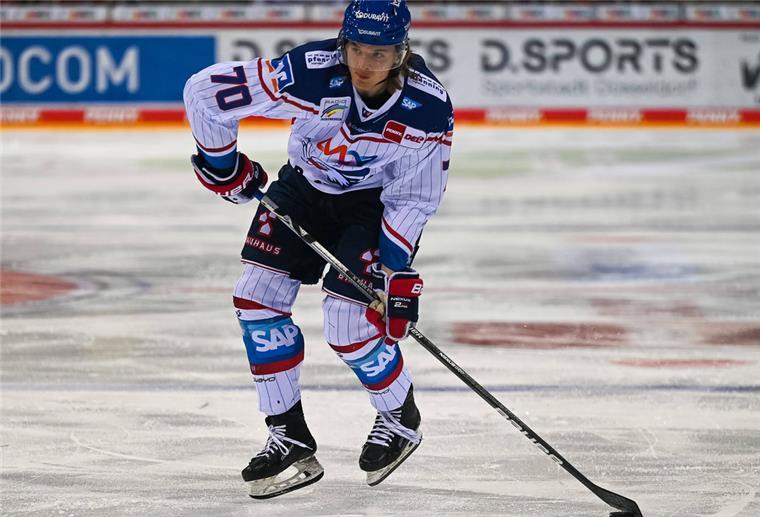 Moritz Wirth wird ein Pinguin Moritz Wirth wechselt von DEL-Konkurrent Adler Mannheim zu den Fischtown Pinguins.