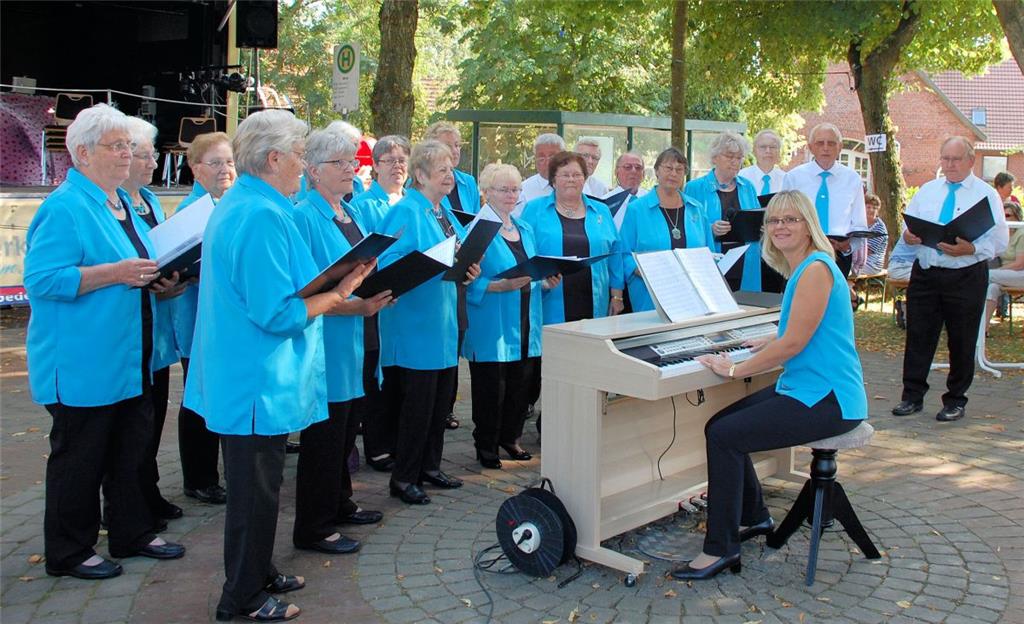 Musik, Tanz und viel Spaß: Impressionen vom Sieverner Dorffest.
