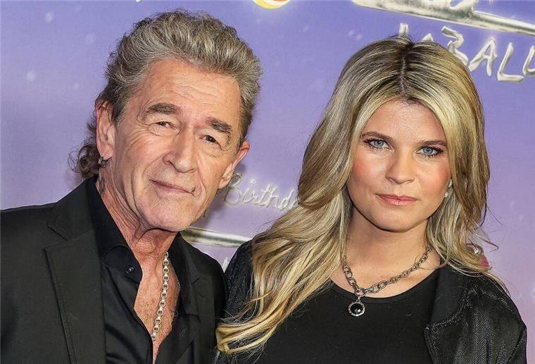 Peter Maffay: Hendrikje und ich sind ein glückliches Ehepaar Musiker Peter Maffay und seine Partnerin Hendrikje Balsmeyer haben geheiratet.
